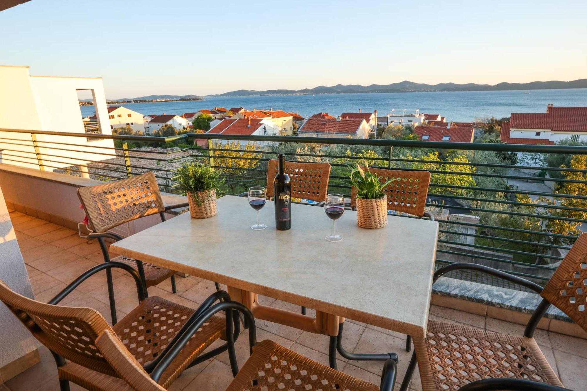 Apartments Vallis Rabiosa Zadar Habitación foto