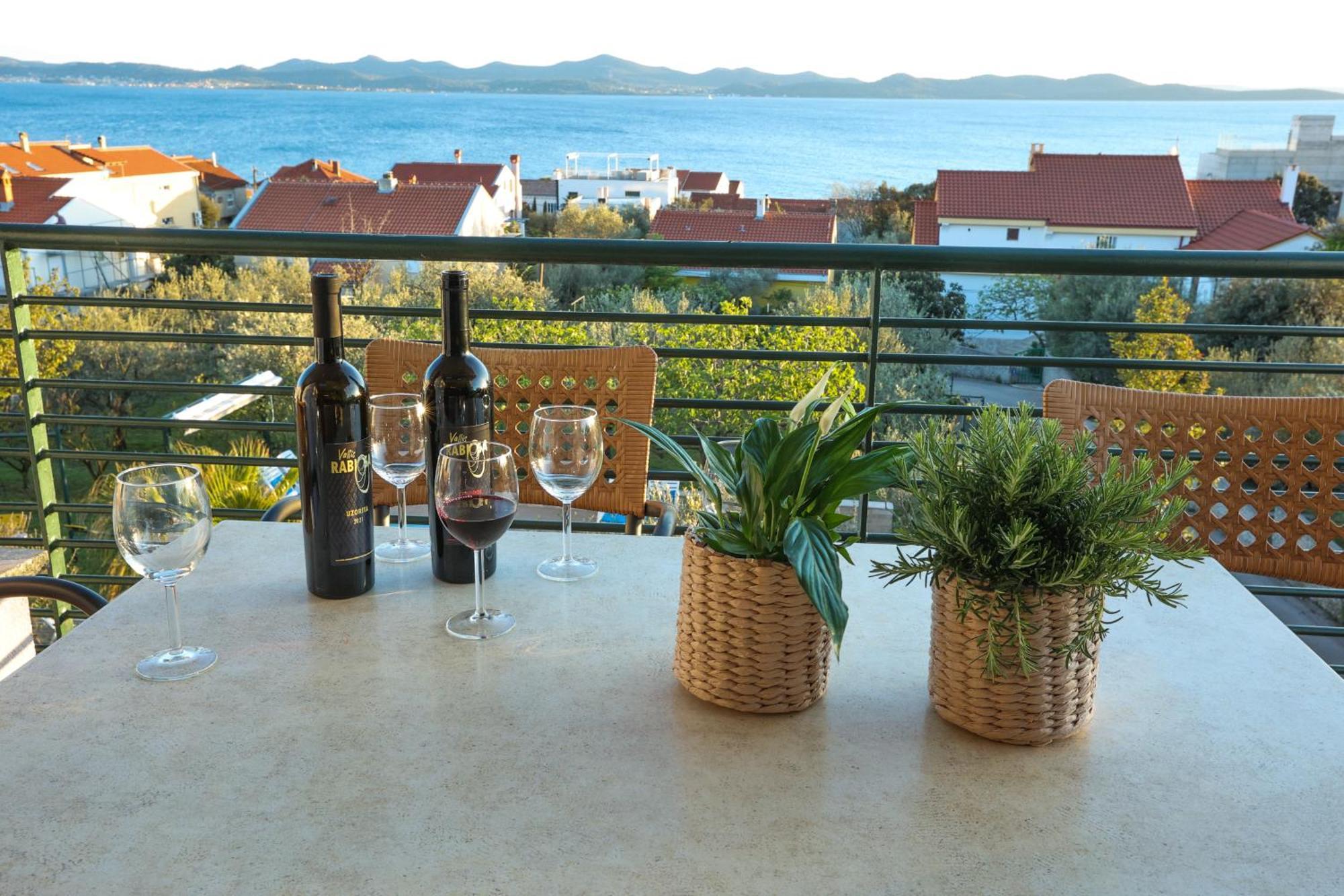 Apartments Vallis Rabiosa Zadar Habitación foto